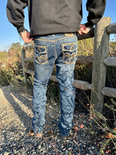 Load image into Gallery viewer, El Catrin Bootcut Jeans
