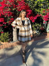 Load image into Gallery viewer, Elisa Plaid Coat
